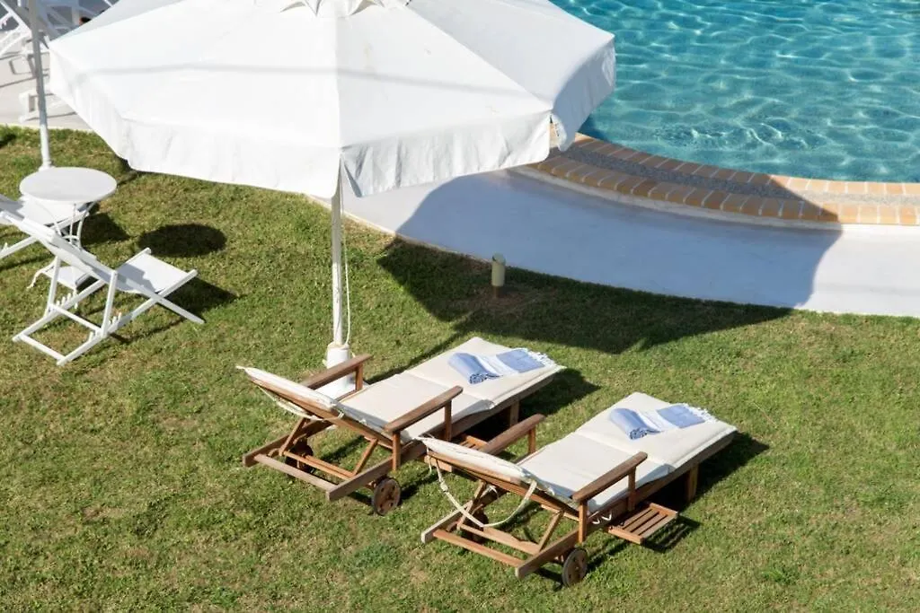Apartment Family Maisonette With Pool #1 Nea Fokea